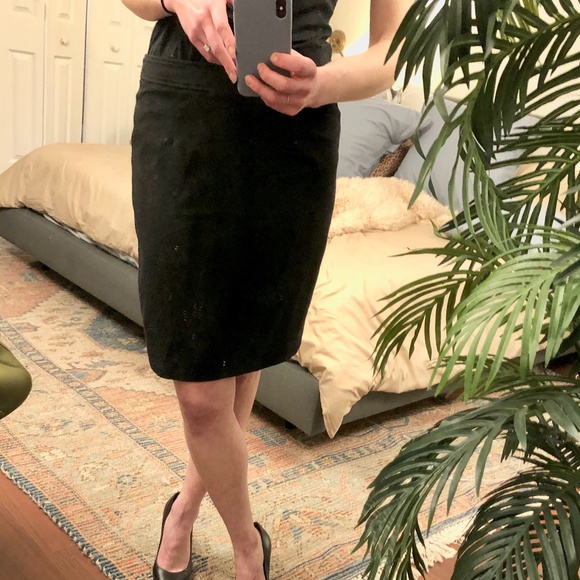 Amanda & Chelsea black pencil skirt - Picture 2 of 6